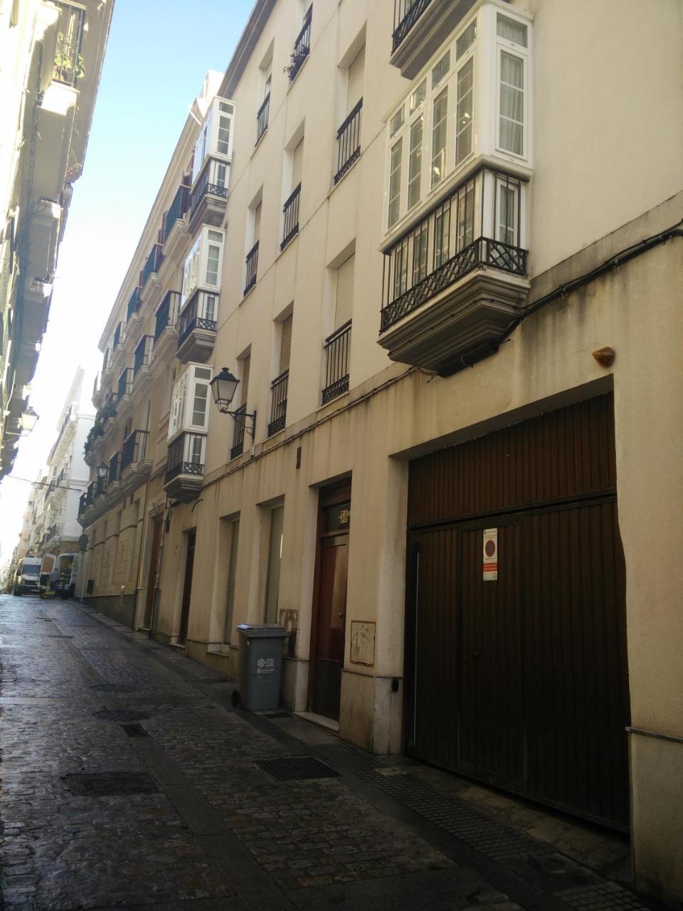 Apartamento El Patio de Canovas Cádiz Exterior foto